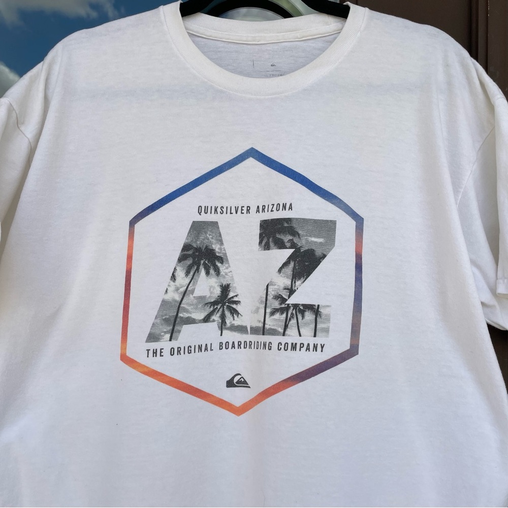 Quicksilver Arizona Offwhite Colored Graphic Tee XL